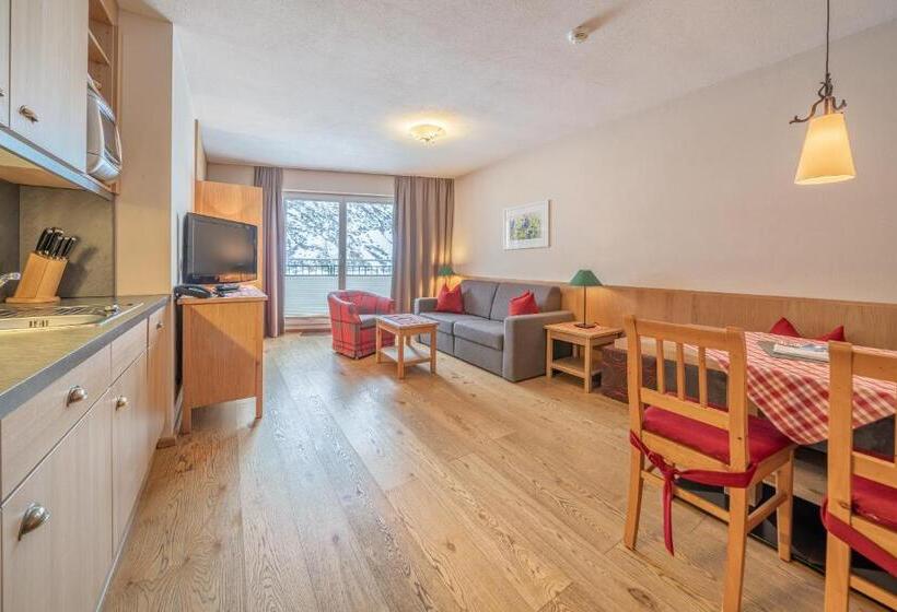 Enzian & Apartmenthotel Johannes