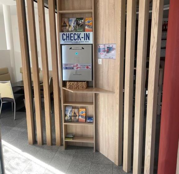 Highway   Bed & Breakfast