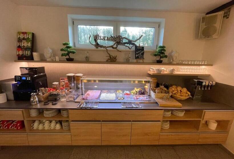 Highway   Bed & Breakfast