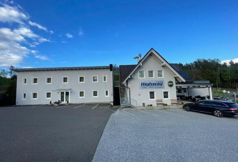 Highway   Bed & Breakfast