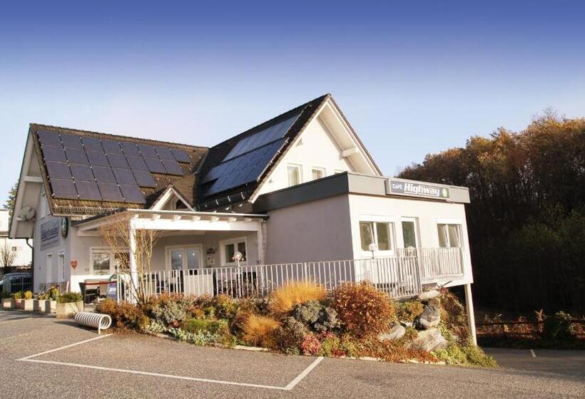 Highway   Bed & Breakfast