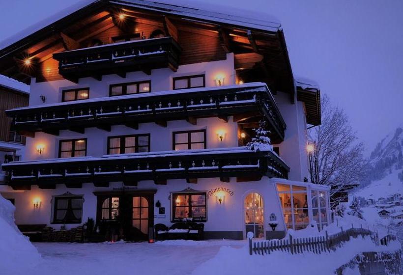 هتل Almrausch