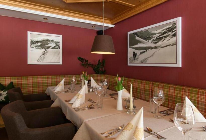 Отель Alpenrose