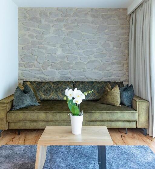 Отель Alpenrose