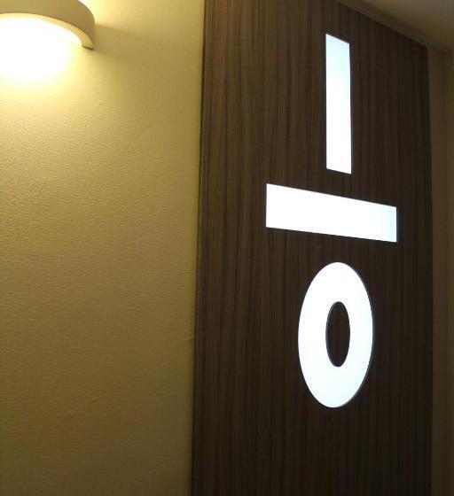 בית מלון כפרי Astel