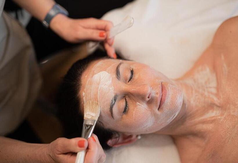 Отель Avita Resort Bad Tatzmannsdorf