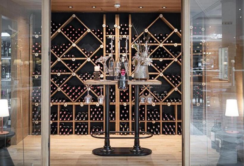 Отель Avita Resort Bad Tatzmannsdorf