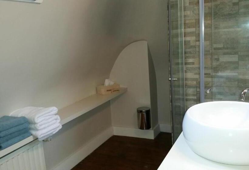 בית מלון כפרי B&b Charles Cabour