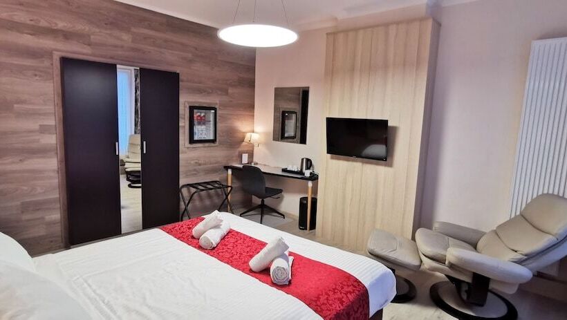 בית מלון כפרי Cardiff