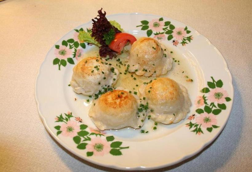 בית מלון כפרי Chen Döllacher Dorfwirtshaus