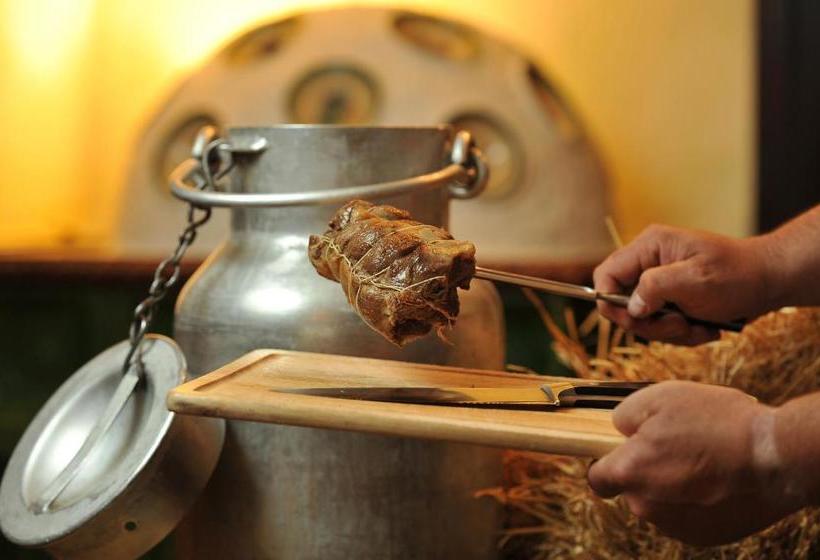 בית מלון כפרי Chen Döllacher Dorfwirtshaus