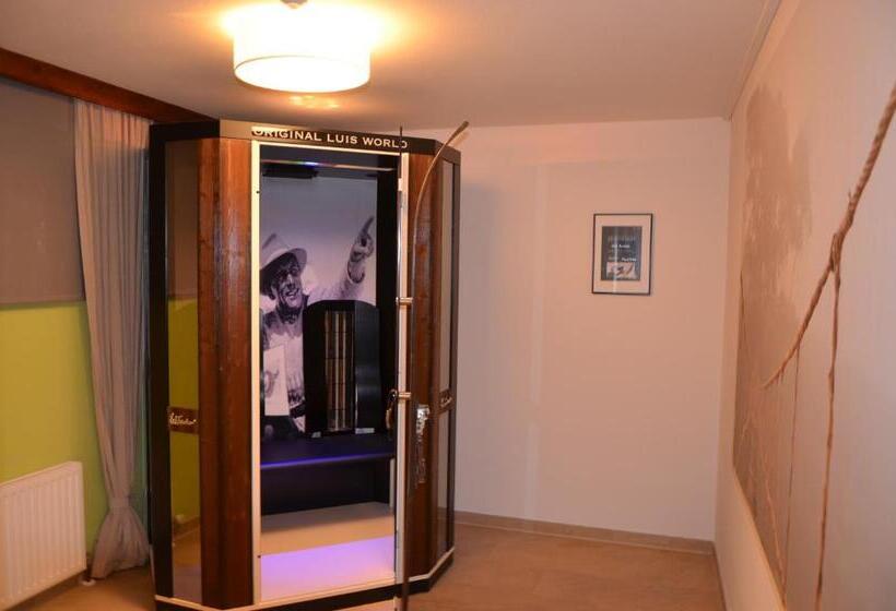 בית מלון כפרי Dahoam By Sarina Rooms & Suites