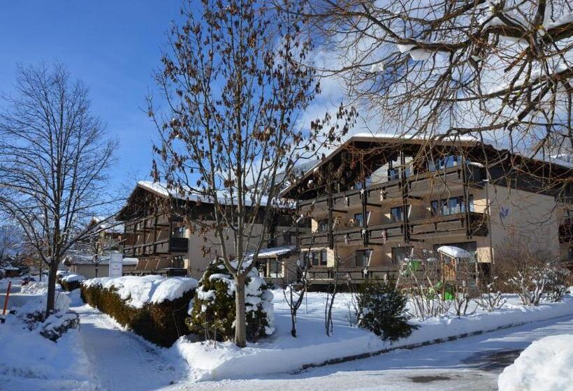 בית מלון כפרי Dahoam By Sarina Rooms & Suites