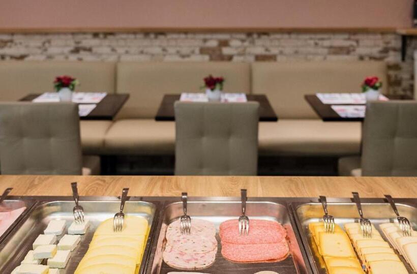 בית מלון כפרי De Zeebries Budget