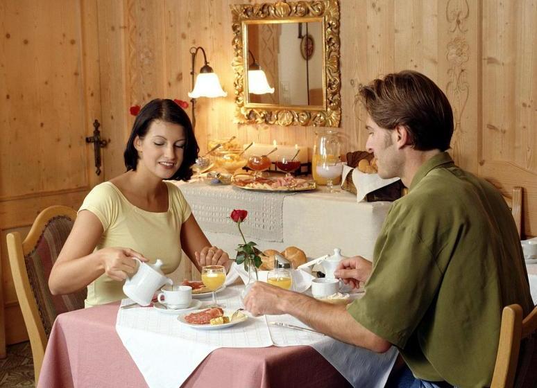 בית מלון כפרי Garni Austria