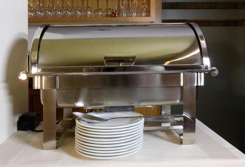 هتل Garni Maria Theresia