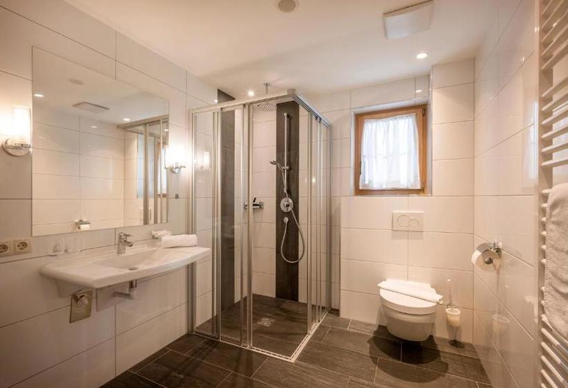 هتل Garni Obermair