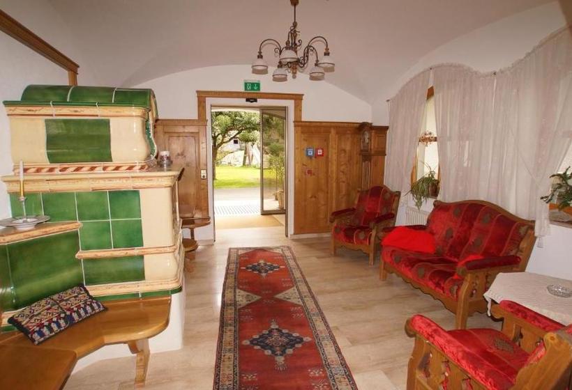 هتل Garni Obermair