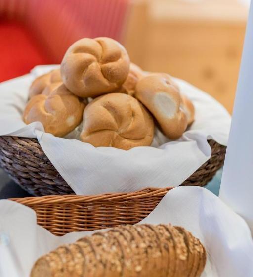 هتل Garni Weidacherhof