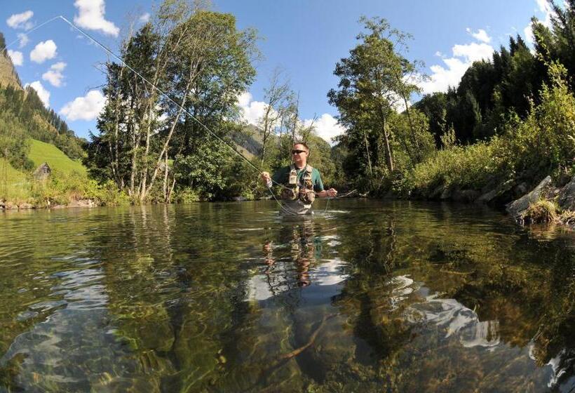 בית מלון כפרי Gasthof Zur Gams