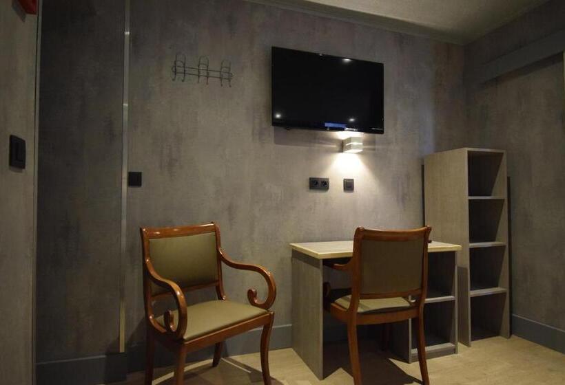 فندق Gasthof 't Zweerd