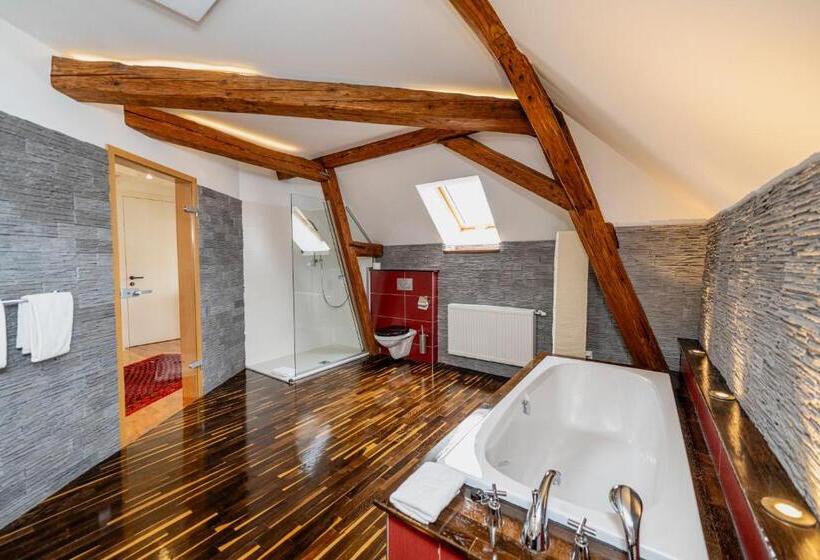 فندق Georgi Schloss   Boutique