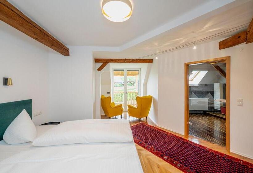 فندق Georgi Schloss   Boutique