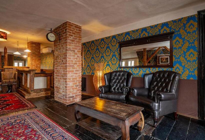 فندق Georgi Schloss   Boutique