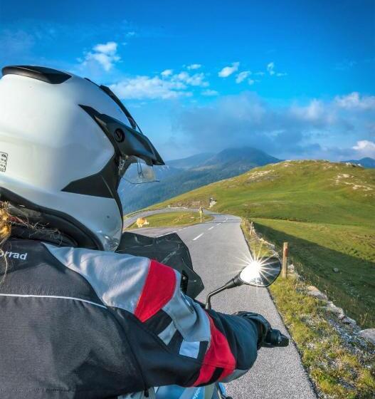 בית מלון כפרי Grizzly Sport & Motorrad Resort