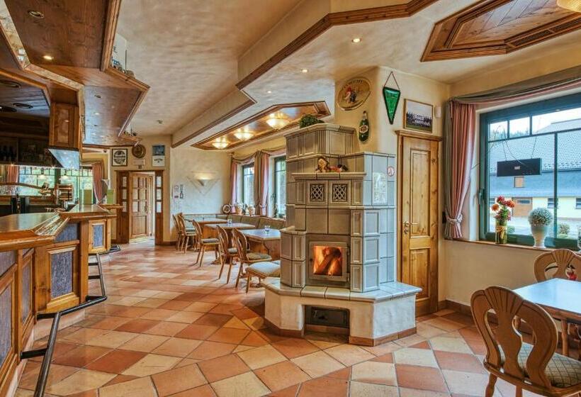 ホテル Haus Tiefenbach