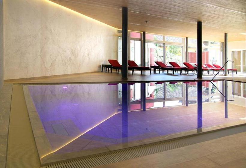 בית מלון כפרי Krone Langenegg