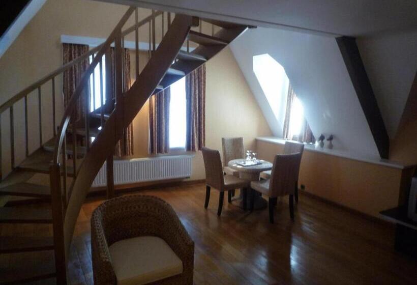 فندق Le Château De Rendeux