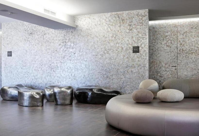 Отель Nationalpark