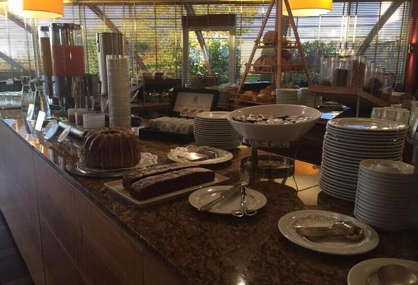 Отель Nationalpark