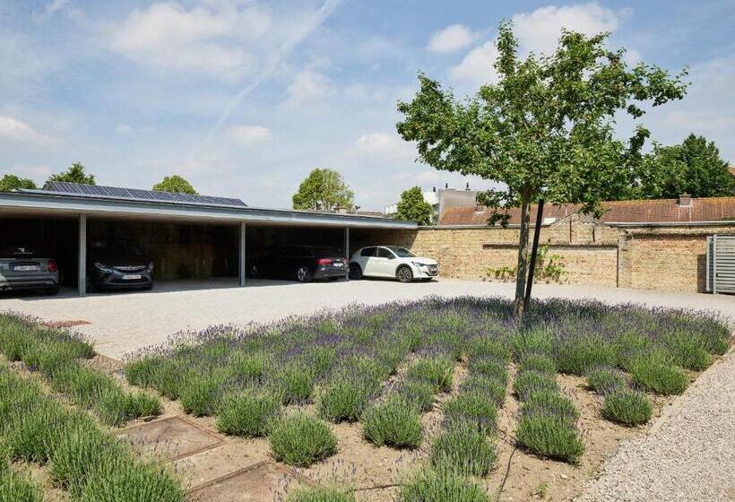 Отель Notarishuys Pure