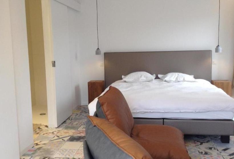 Pluimpapaver Hotel & Glamping