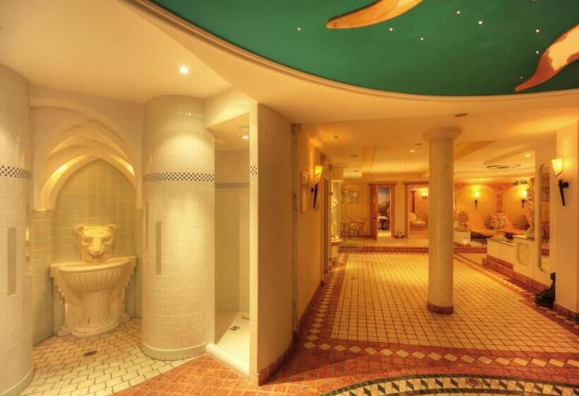 Отель Salnerhof Superior Lifestyle Resort