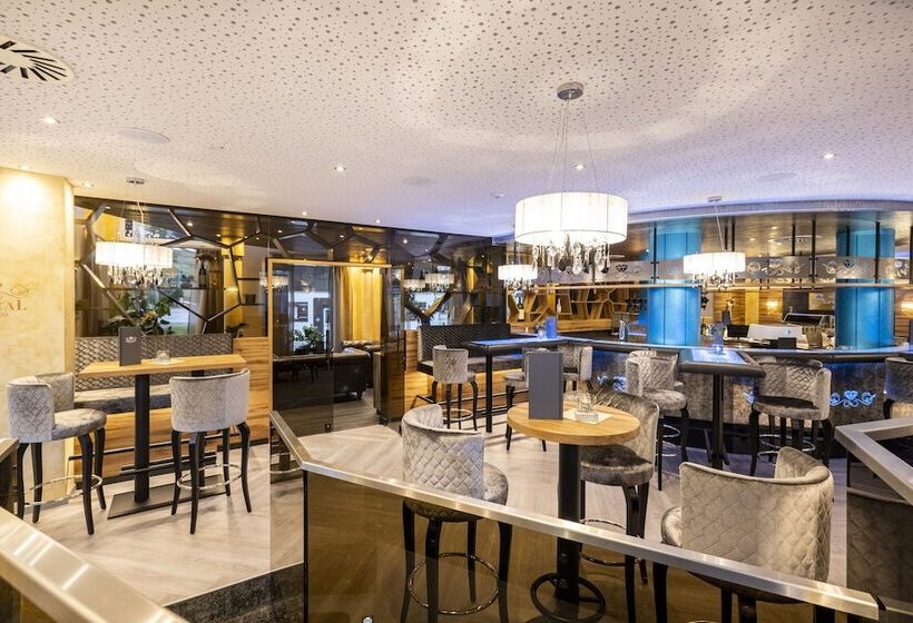 Schlosshotel Lacknerhof