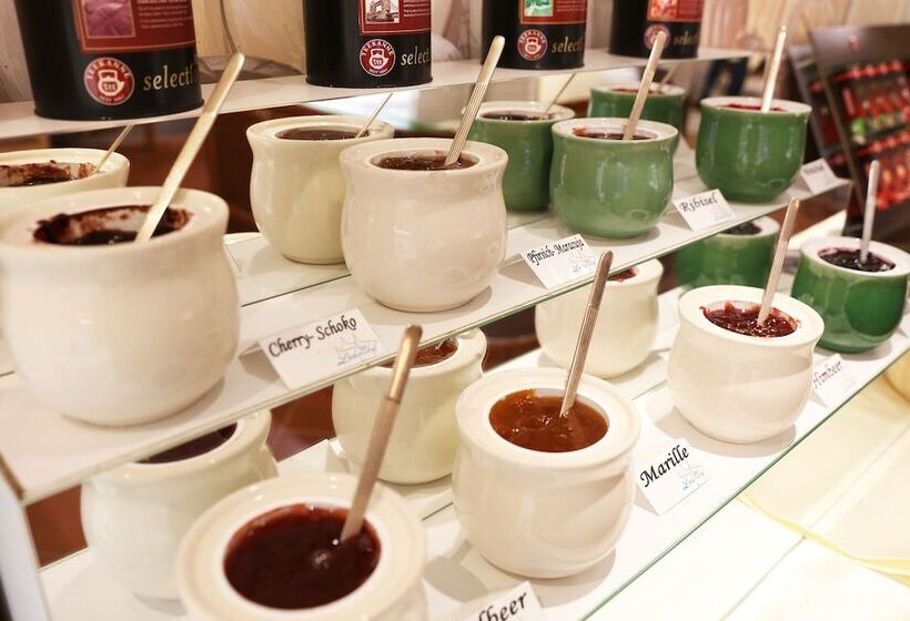 Schlosshotel Lacknerhof