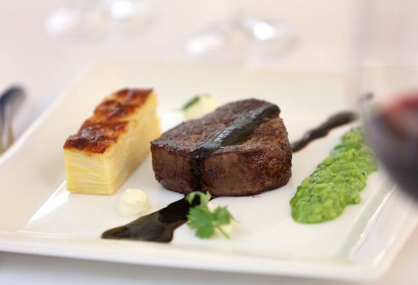 Schlosshotel Lacknerhof