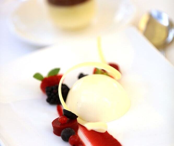 Schlosshotel Lacknerhof