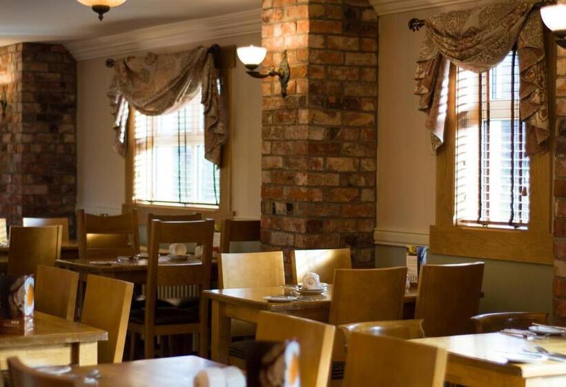 בית מלון כפרי The Harbour Inn