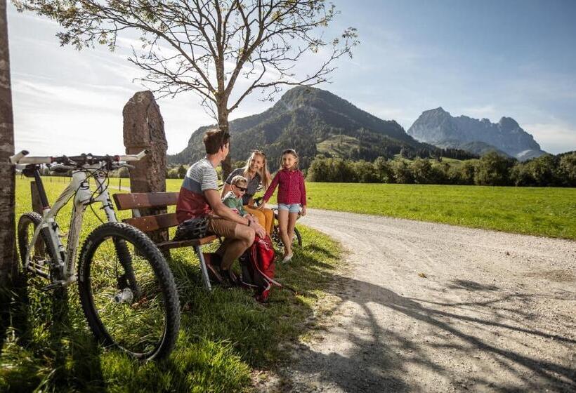 Отель Unser Berghof