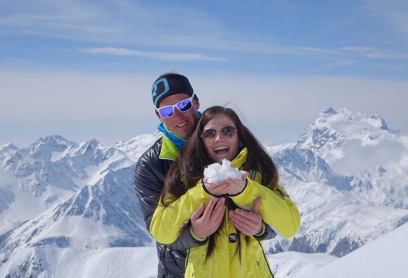 酒店 Vitalquelle Montafon