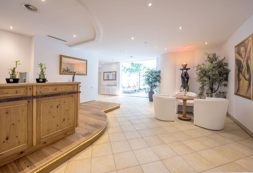 酒店 Vitalquelle Montafon