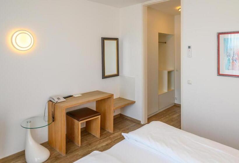 Appartement Hotel Gh Zum Goldenen Schiff