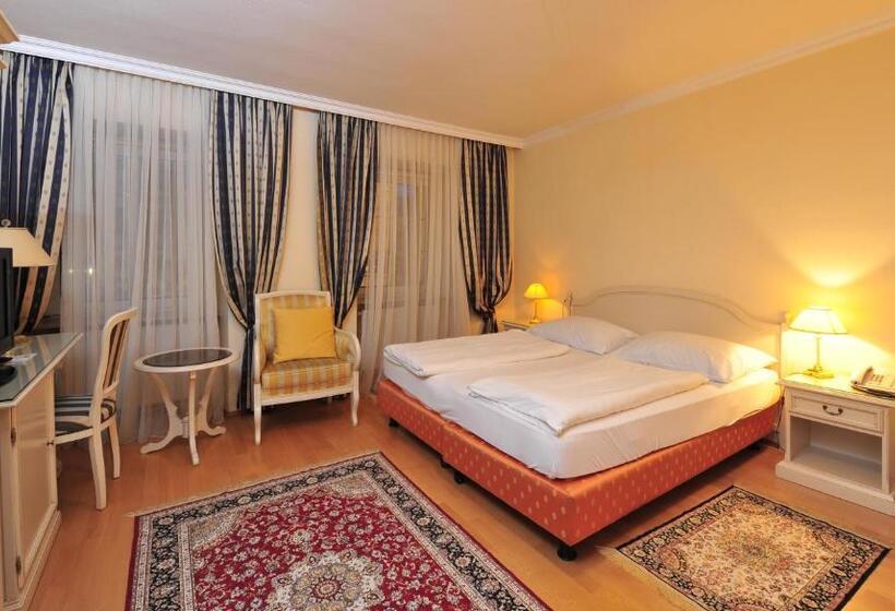 Appartement Hotel Gh Zum Goldenen Schiff