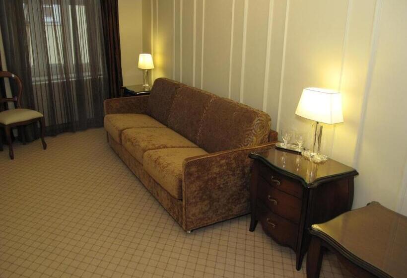 בית מלון כפרי Zum Heiligen Geist