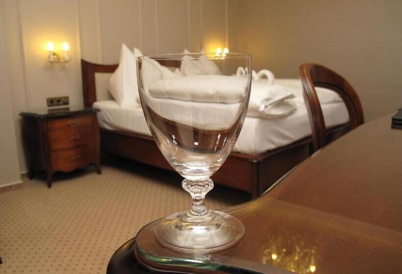 בית מלון כפרי Zum Heiligen Geist