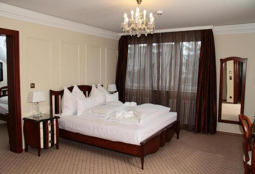 בית מלון כפרי Zum Heiligen Geist